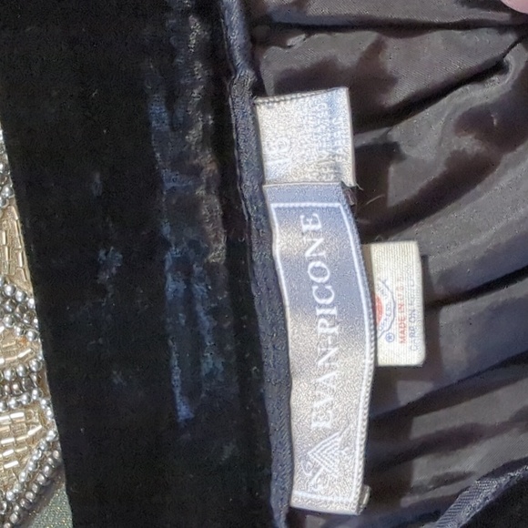 Evan Picone Vintage Black Velvet Full Midi Skirt - Picture 9 of 11